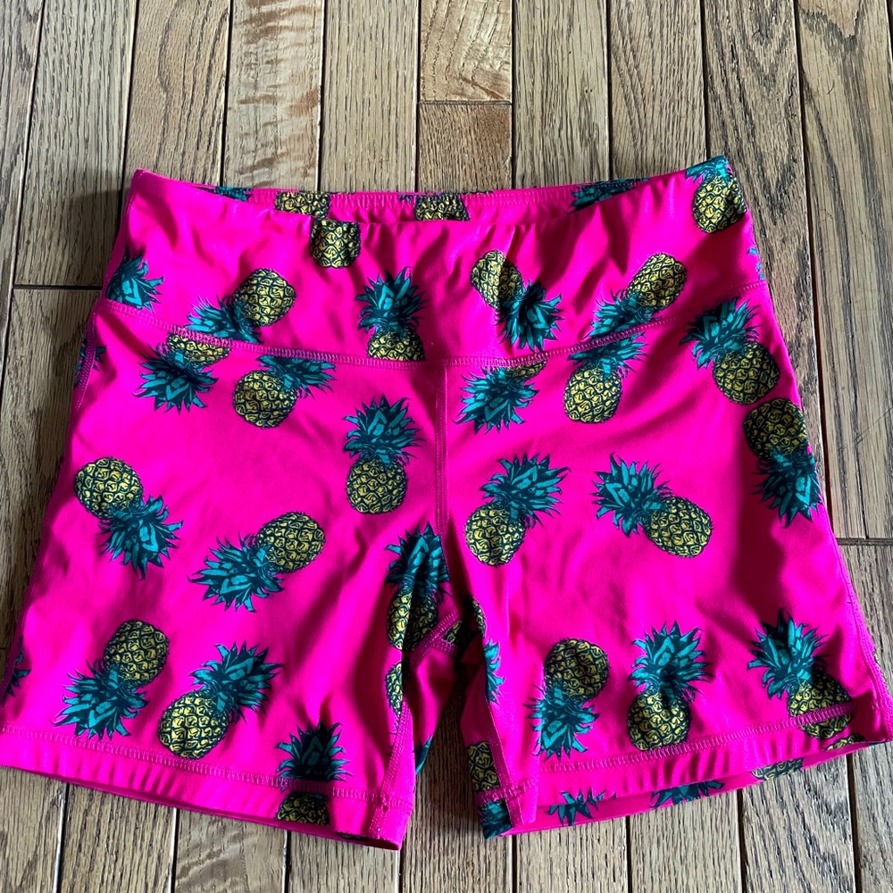 IAB Workout Shorts Medium (8)